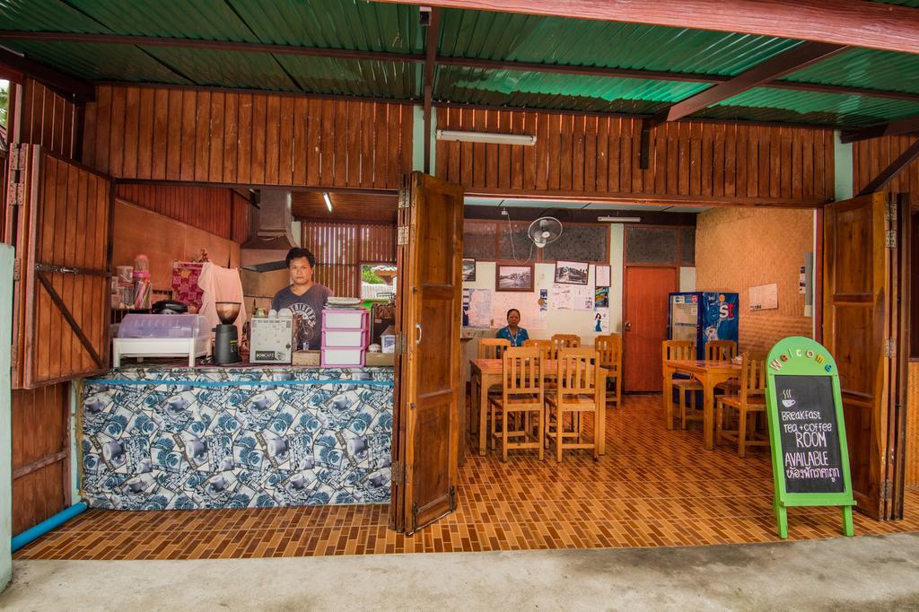Sarm Mork Guest House Mae Hong Son Zewnętrze zdjęcie