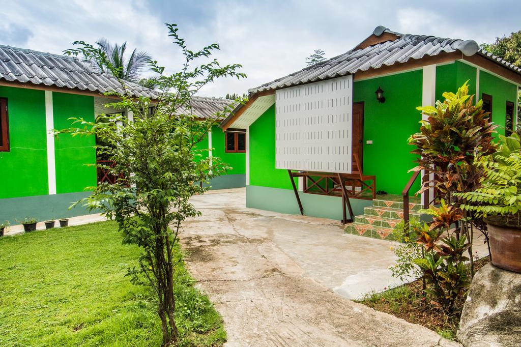 Sarm Mork Guest House Mae Hong Son Zewnętrze zdjęcie